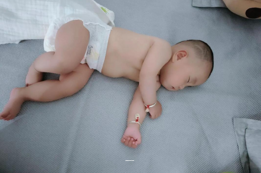 武威孕妇肚子一跳一跳